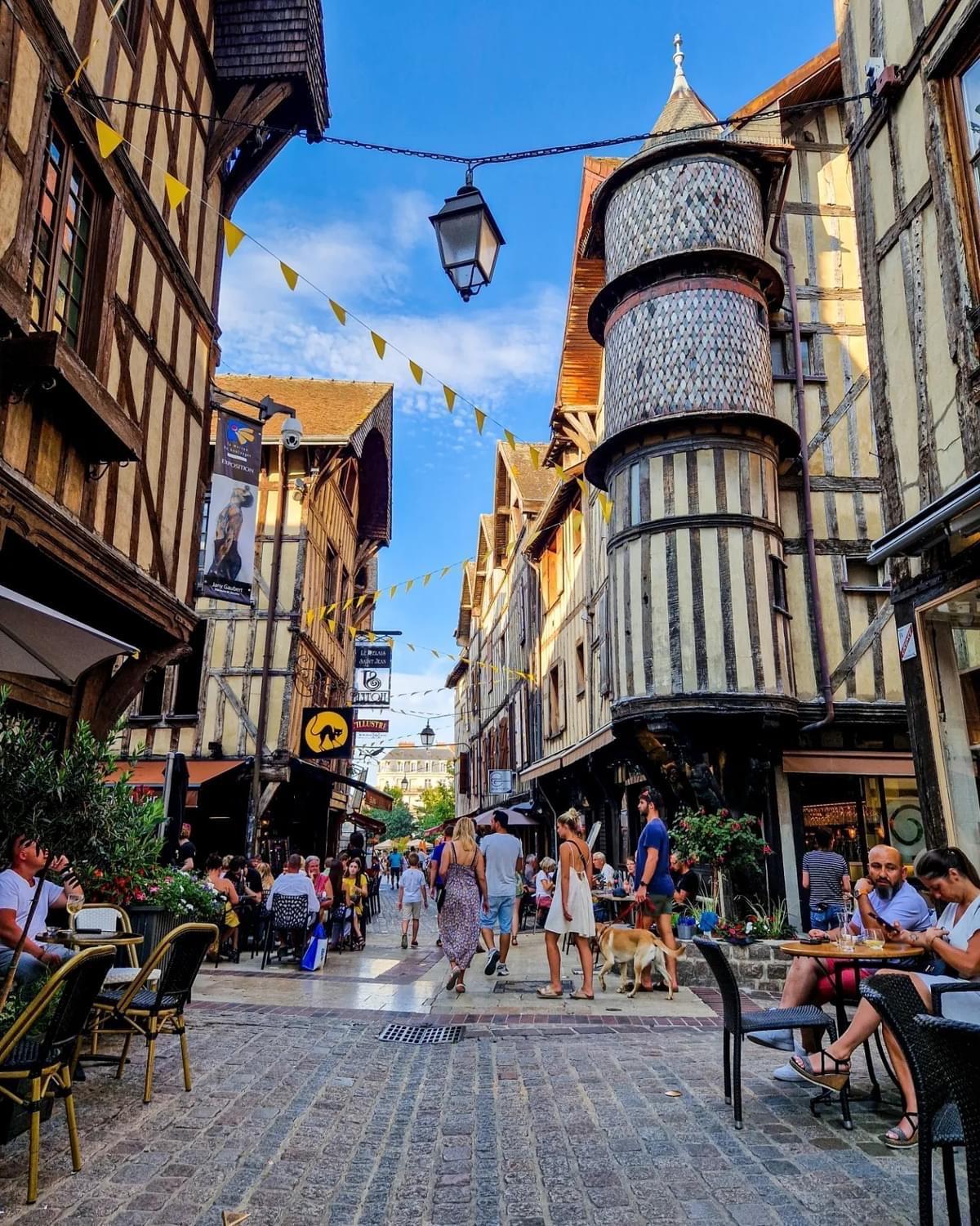 Le Sacre Troyes Leilighet Eksteriør bilde